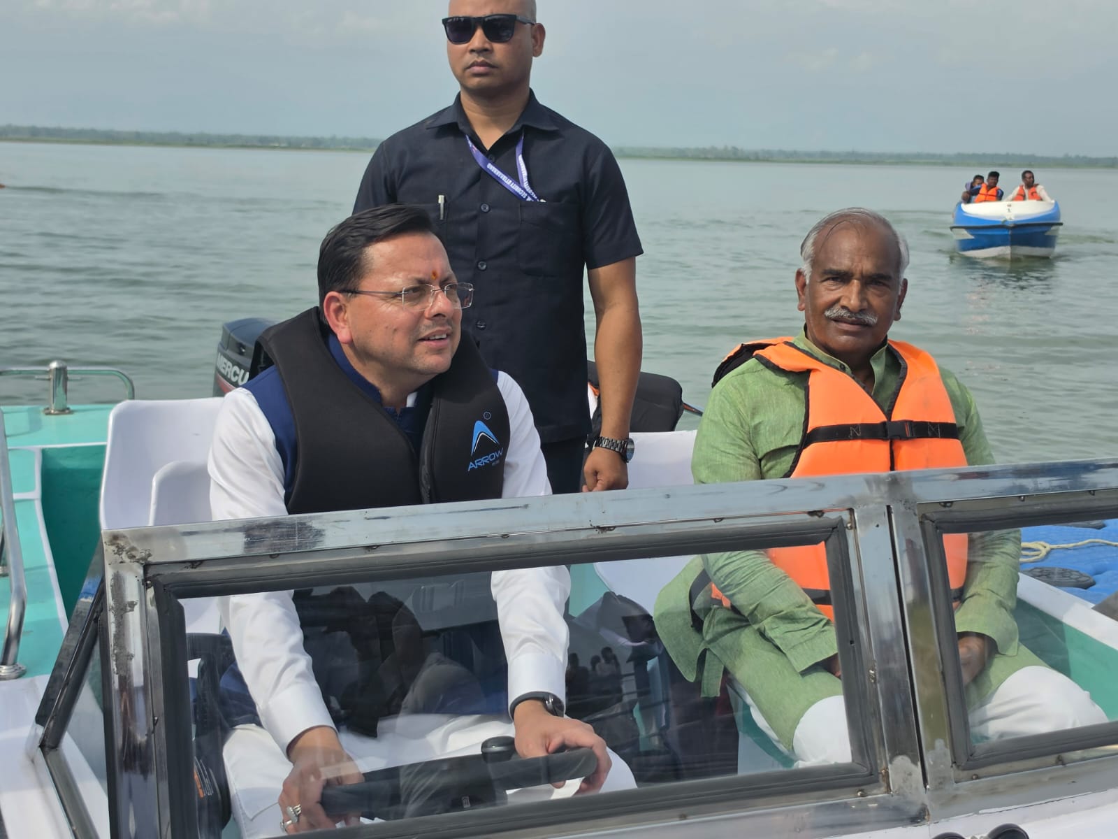 मुख्यमंत्री ने गदरपुर में अंतर्राष्ट्रीय क्याकिंग एवं कैनोइंग प्रतियोगिता की तैयारियों का लिया जायजा