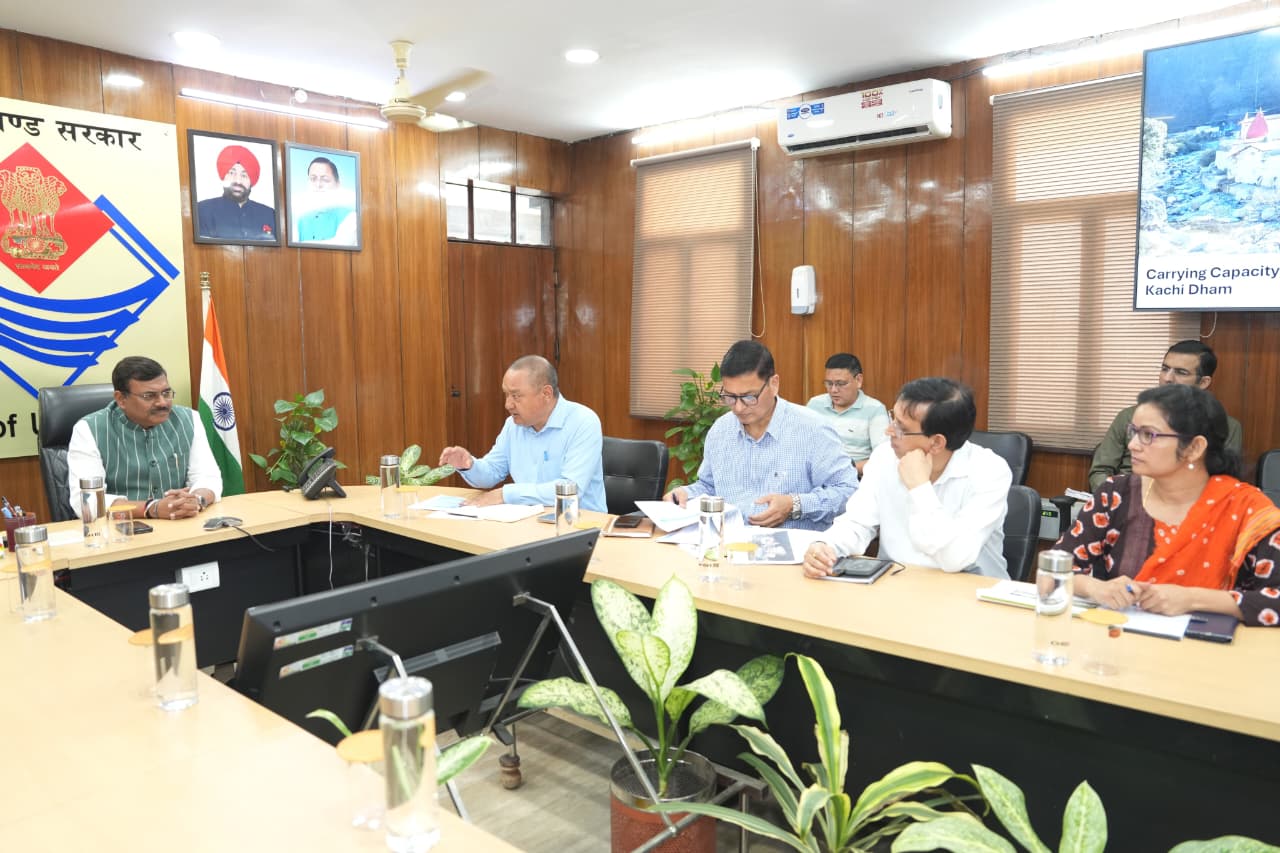 मुख्य सचिव ने श्री कैंचीधाम (नैनीताल) में 15 जून को होने वाला वार्षिक मेला की तैयारियों को लेकर सम्बन्धित अधिकारियों के साथ ली बैठक