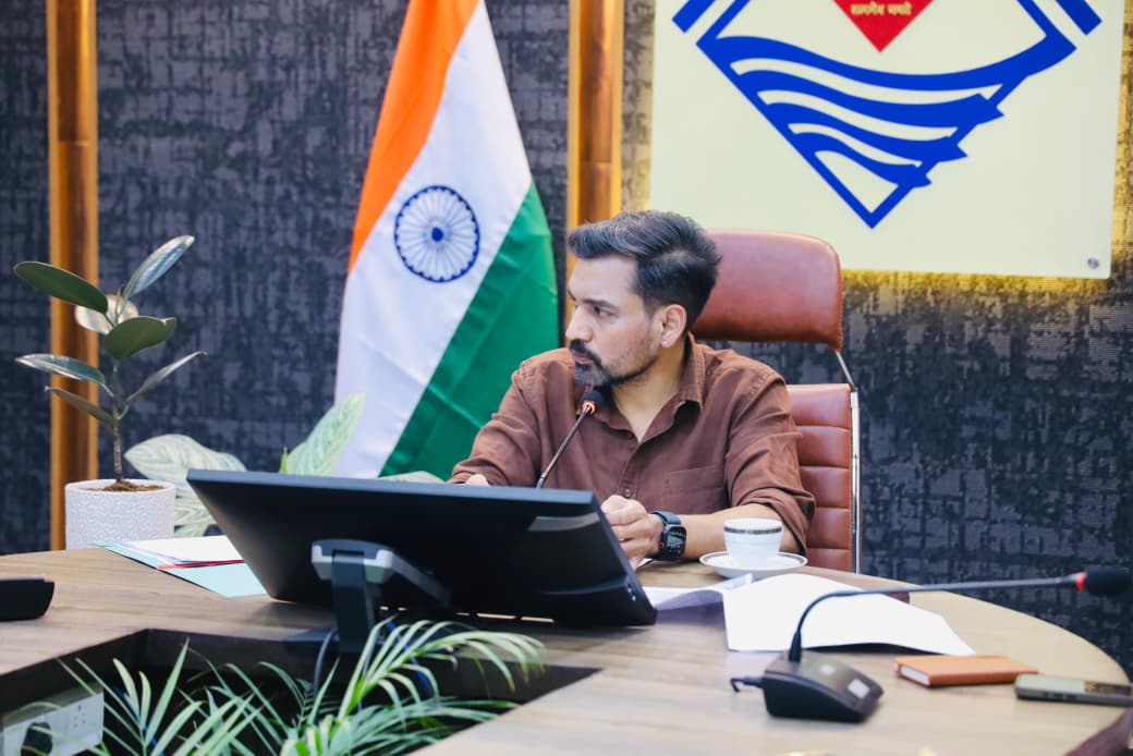 गंभीर बीमारी से ग्रसित बच्चों के चिन्हीकरण अभियान में तेजी लाने के डीएम ने दिए निर्देश