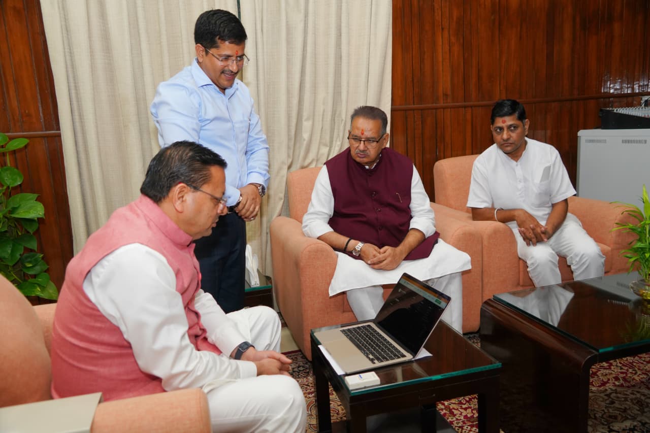 किसानों एवं स्वयं सहायता समूहों के लिए उपयोगी होगा ‘मनोरमा कृषि रक्षक’ एप: मुख्यमंत्री