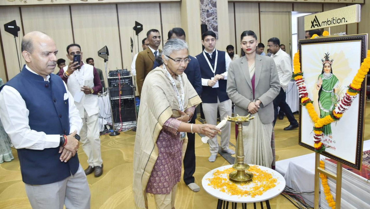 जगदलपुर में सहकार से समृद्धि राष्ट्रीय वर्कशॉप का शुभारंभ