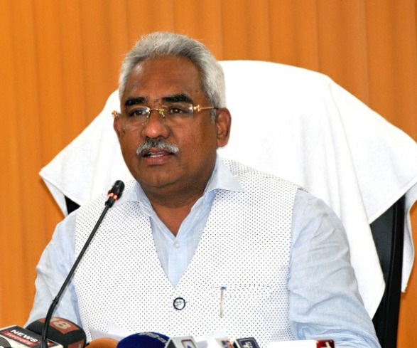 ओलावृष्टि से हुए नुकसान का जल्द आकलन कर प्रभावितों को मुआवजा व आर्थिक सहायता उपलब्ध कराने के दिए निर्देश