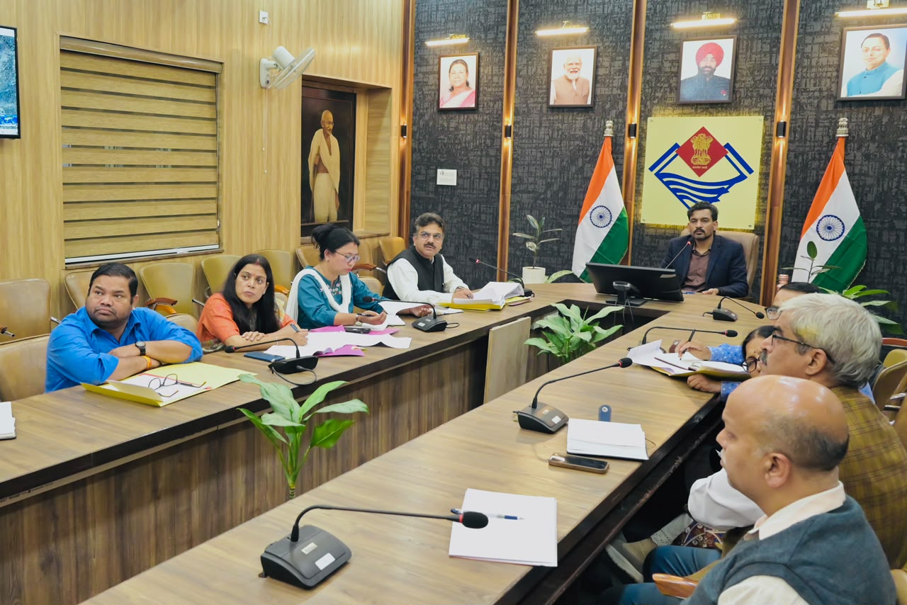 डीएम की अध्यक्षता में जिला स्तरीय समिति की बैठक, परीक्षा व्यवस्थाओं की समीक्षा